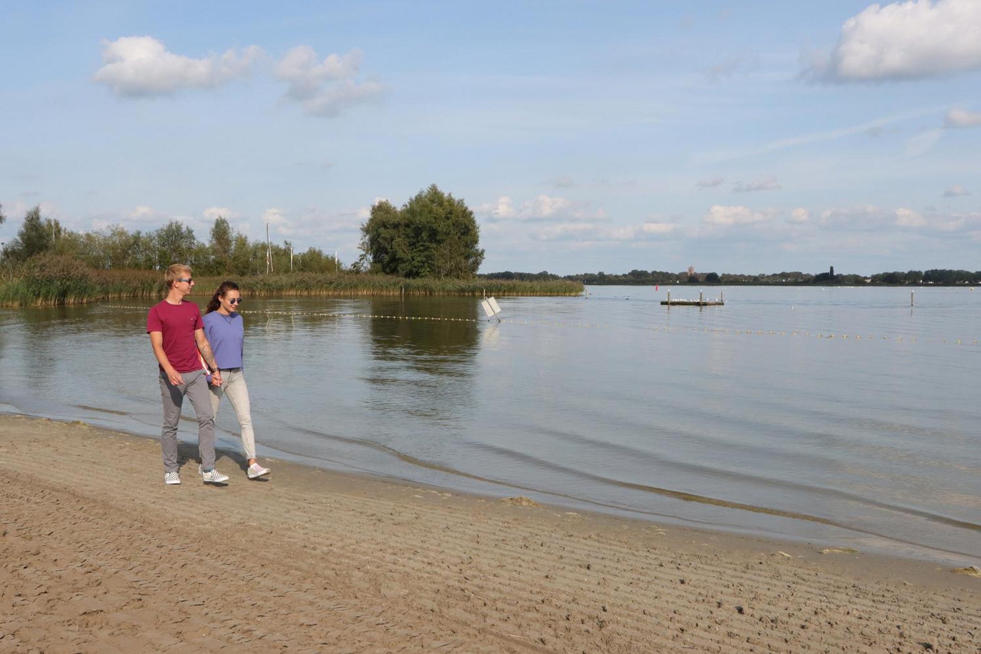 Wellness Chalet Veluwemeer Biddinghuizen Eksteriør billede